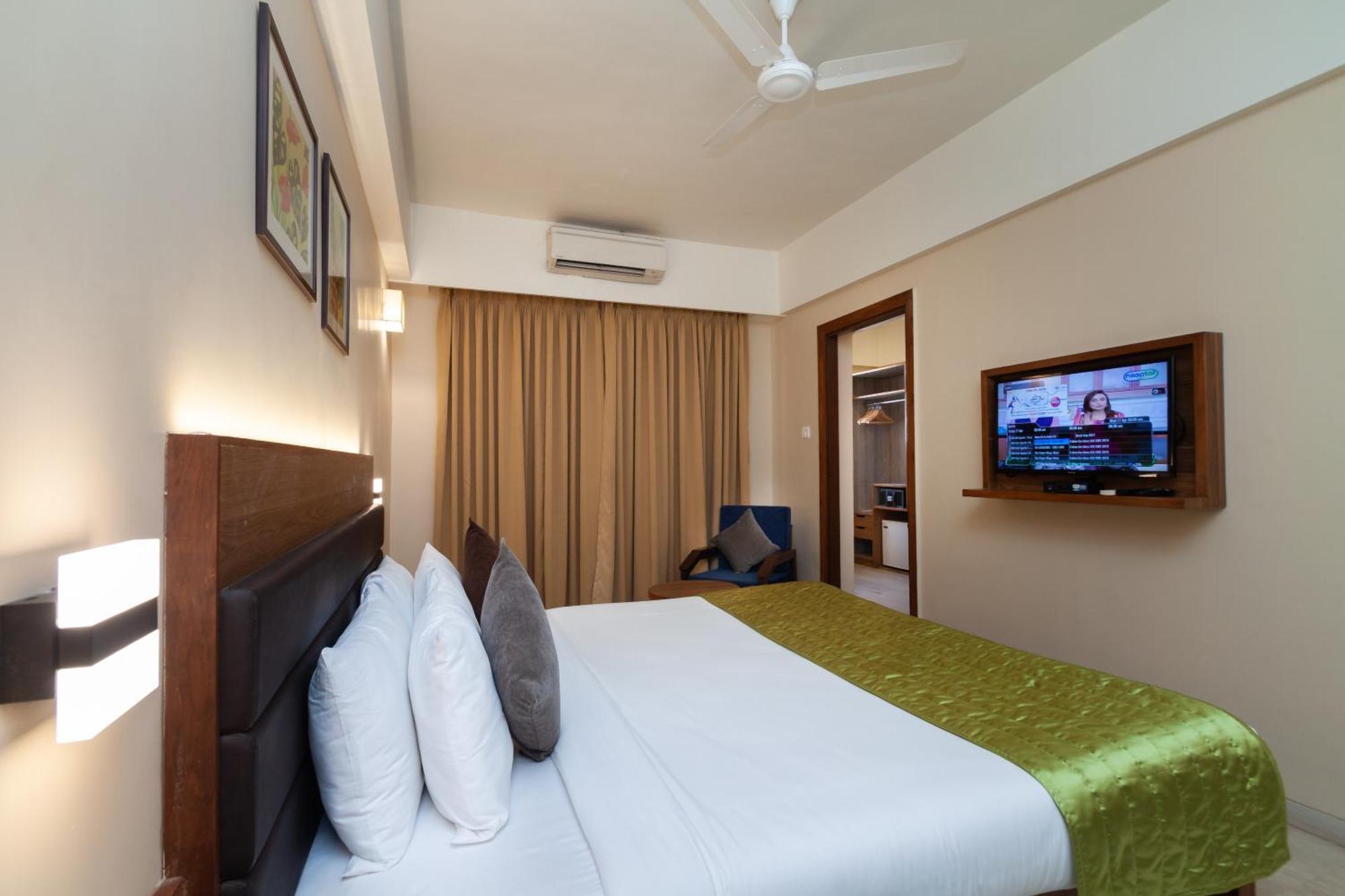 Somy Plaza Calangute Goa - Formerly Somy Resort Exterior photo