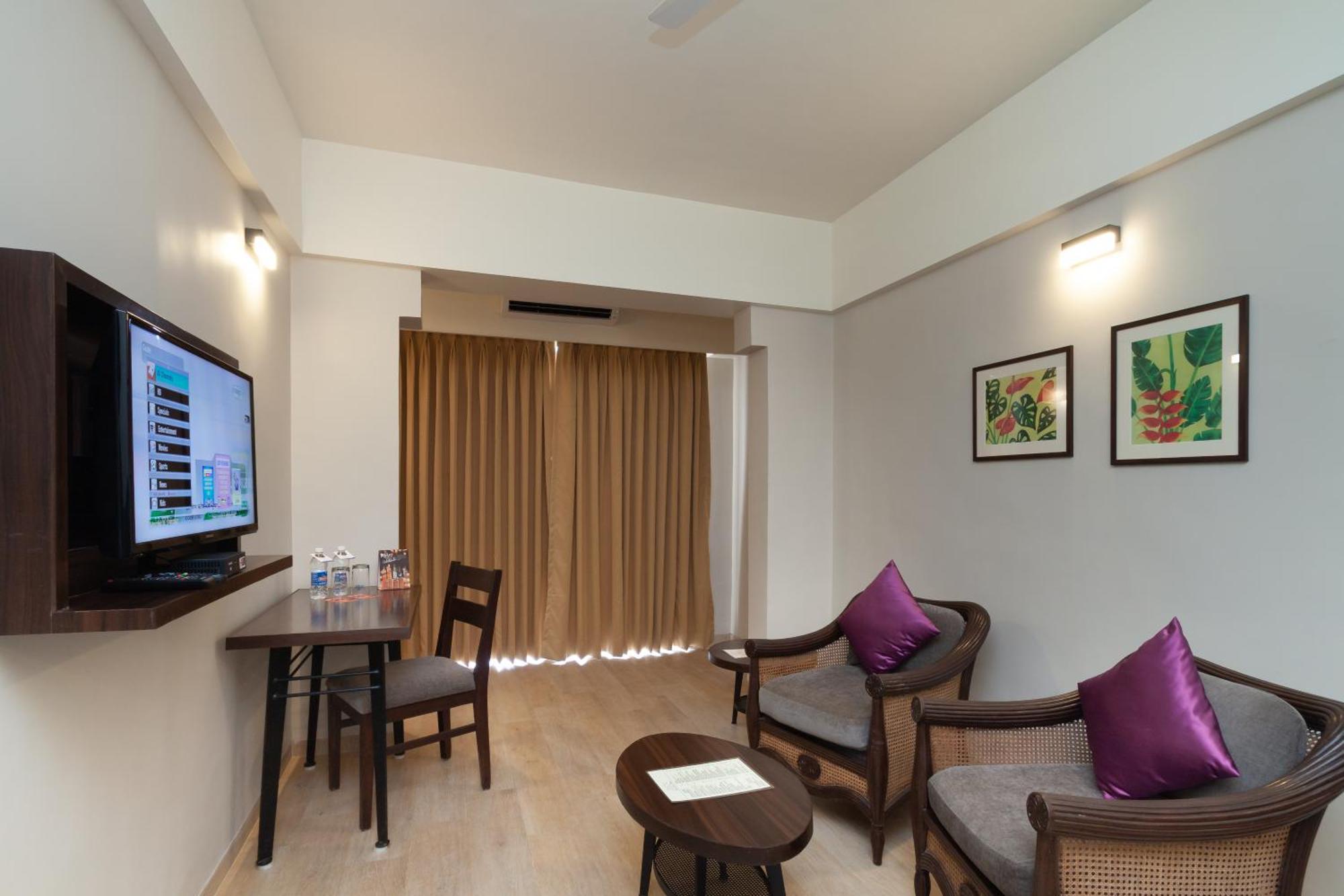 Somy Plaza Calangute Goa - Formerly Somy Resort Exterior photo